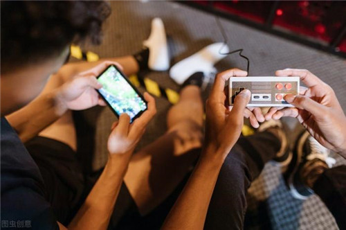 小伙熬夜打游戏致突发性耳聋